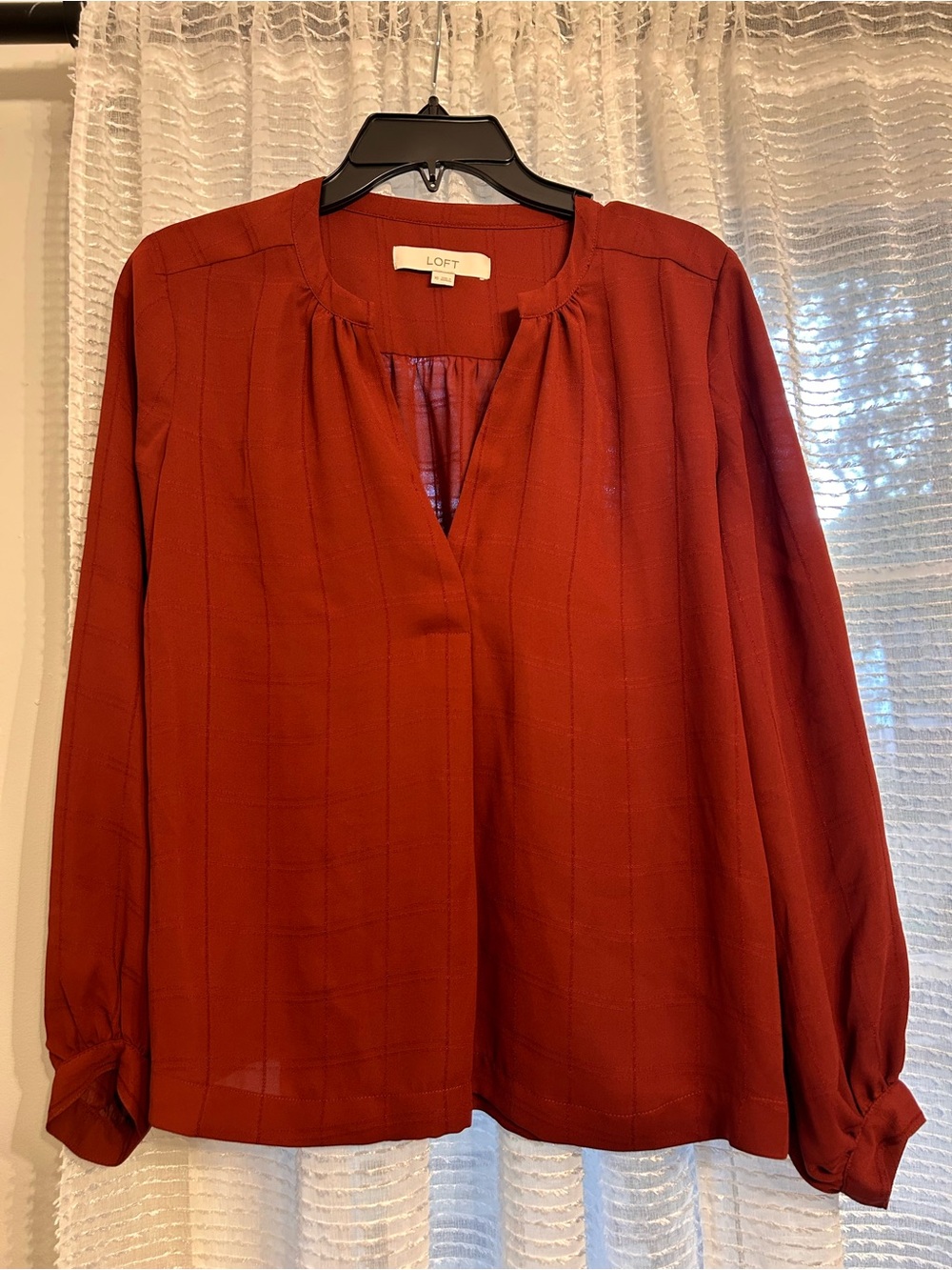 LOFT Rust Red V-Neck Long Sleeve Blouse